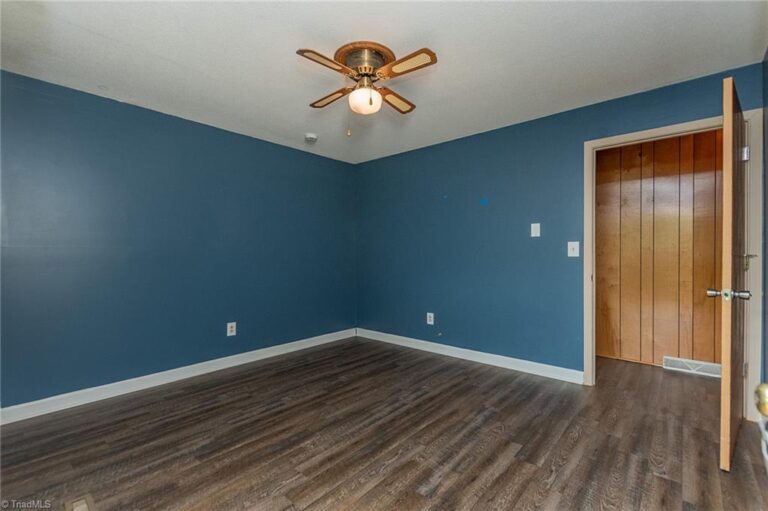 2288 Becky Hill Road Lexington – photo 2