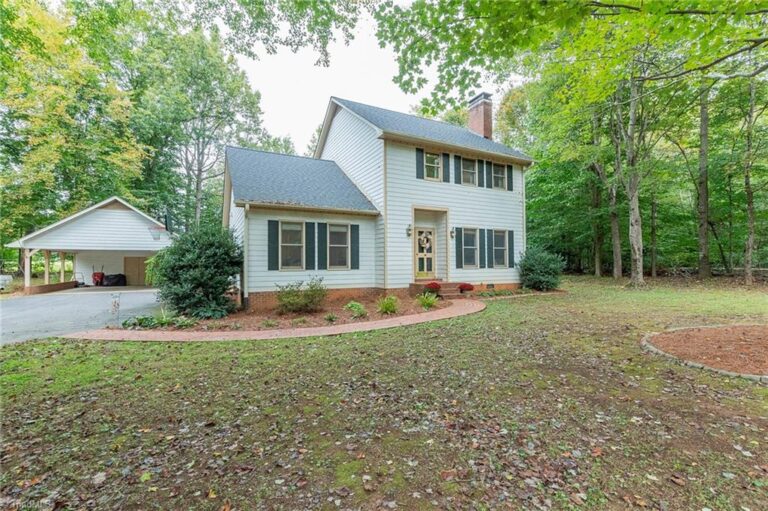 2295 Trammel Terrace Winston-Salem – photo 2