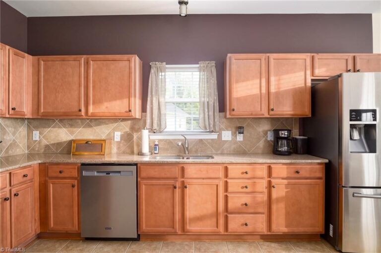 104 Edgewood Court Archdale – photo 6