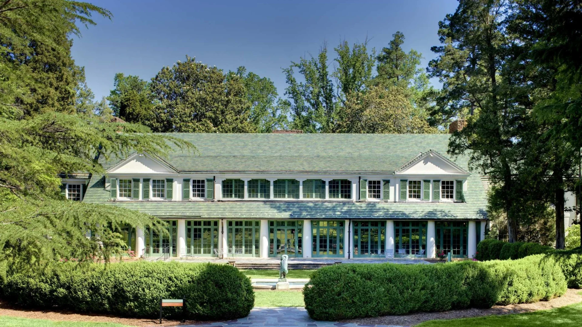 Reynolda area in Winston-Salem NC — executive relocation and neighborhood orientation