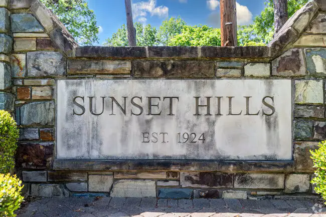 sunset-hills-greensboro-nc