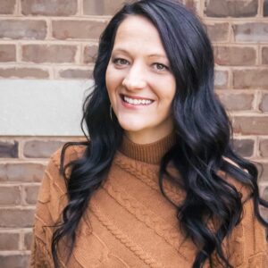 Lindsey McClain Mantle Realty Realtor