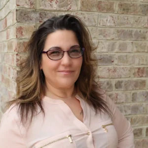 Stephanie Laskin 28 Stephanie Laskin