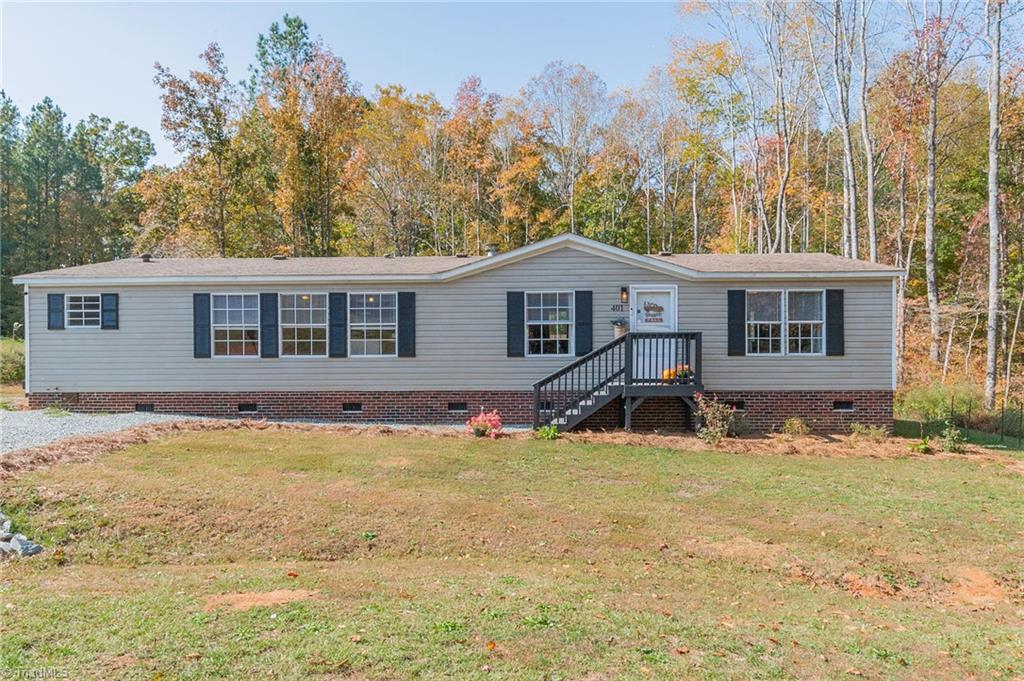 401 Helen Young Drive Linwood – photo 1
