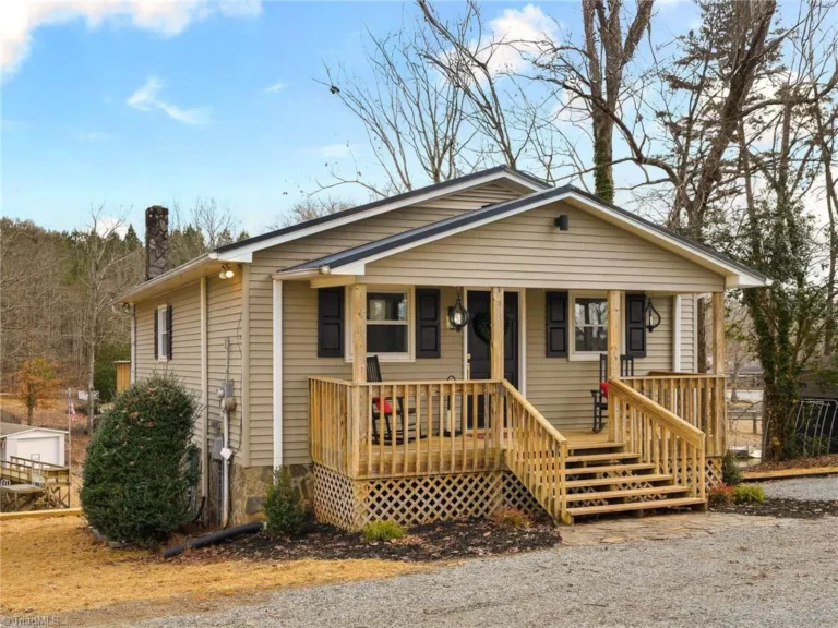 277 Sunset Boulevard, Lexington, NC 27292 (27)