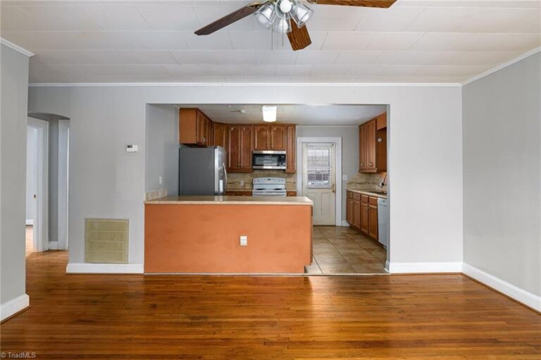 1820 Baker Road High Point – photo 4