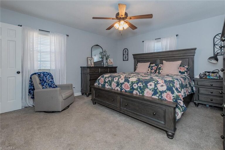 261 Willowcrest Drive Winston-Salem