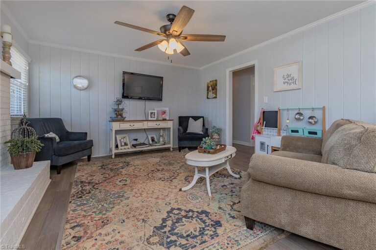 261 Willowcrest Drive Winston-Salem
