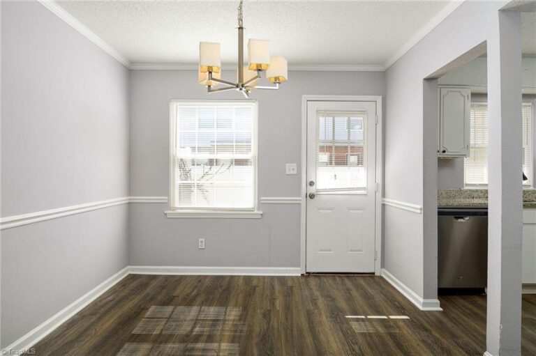 424 Muirs Chapel Road Greensboro