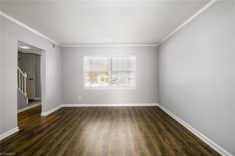 424 Muirs Chapel Road Greensboro
