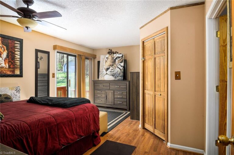 6590 Riverwood Road Walkertown