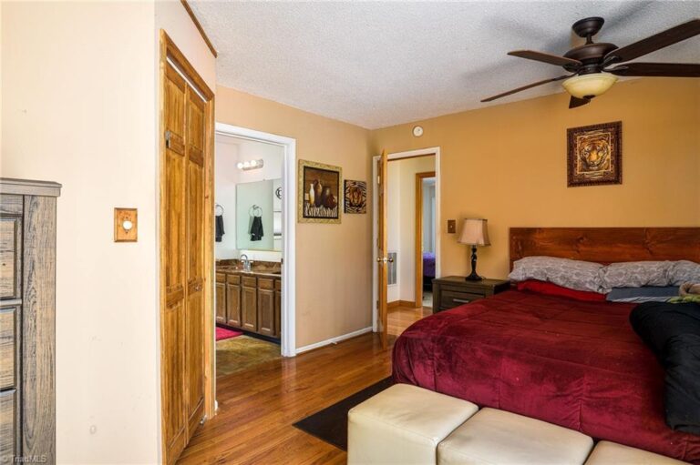 6590 Riverwood Road Walkertown