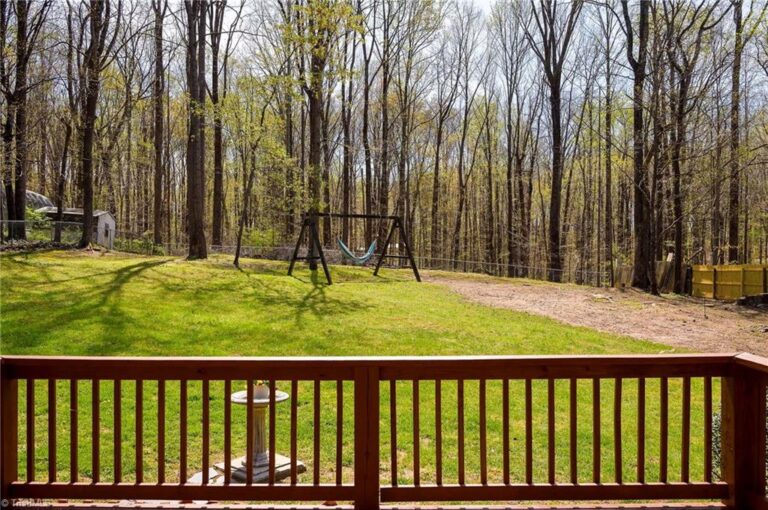 6590 Riverwood Road Walkertown