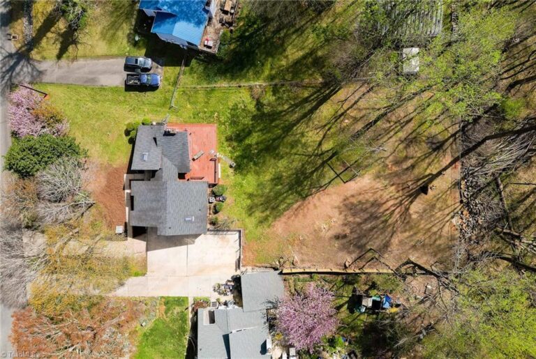 6590 Riverwood Road Walkertown