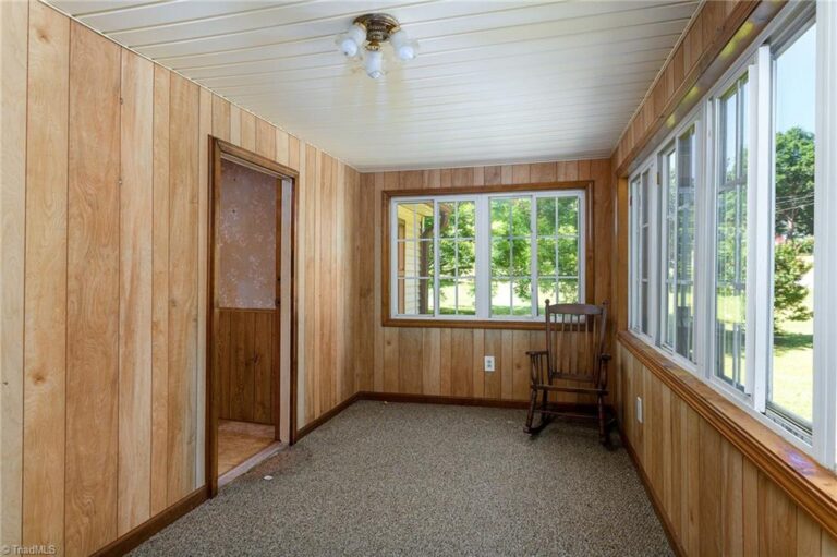 283 Crotts Drive Lexington
