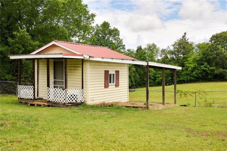 306 Tyro Heights Road Lexington