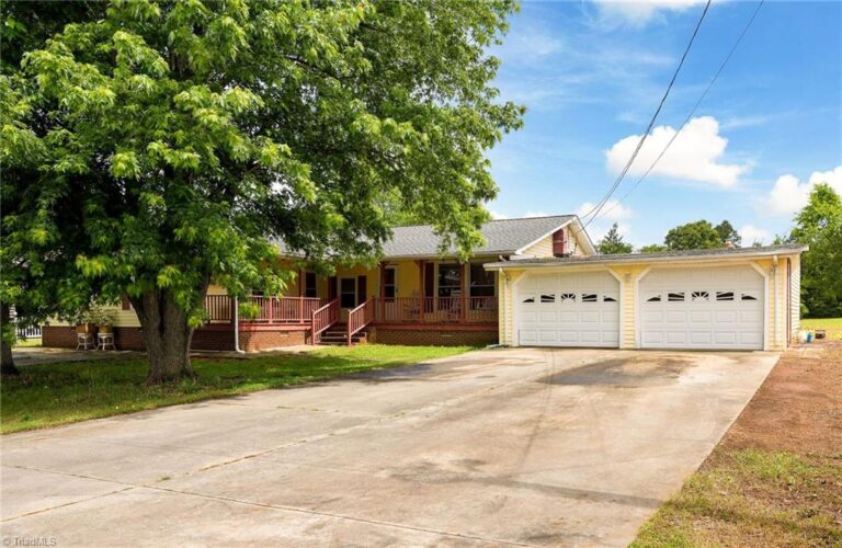 306 Tyro Heights Road Lexington