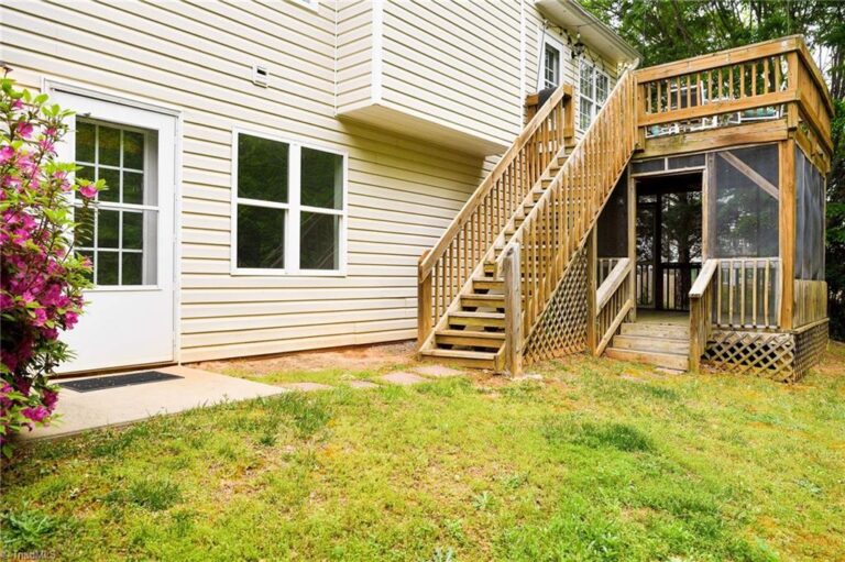5711 Beaver Pond Trail Pfafftown
