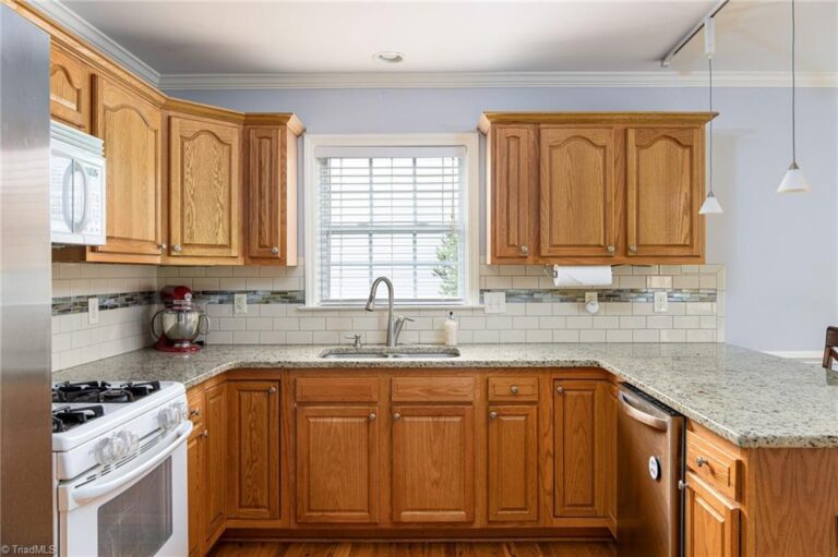 5711 Beaver Pond Trail Pfafftown