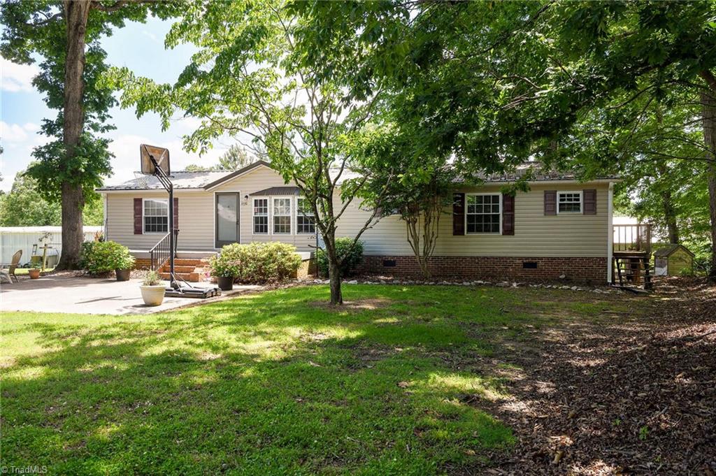 6550 Bullard Farm Road Walnut Cove
