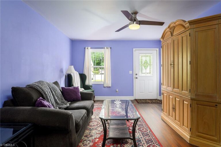 1519 Graves Avenue High Point – photo 4