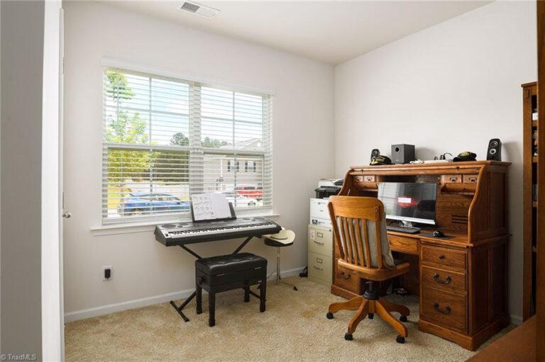 578 Towhee Trail Lexington