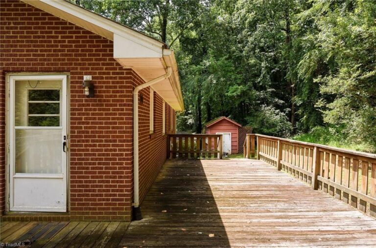 4850 Hauser Drive Pfafftown