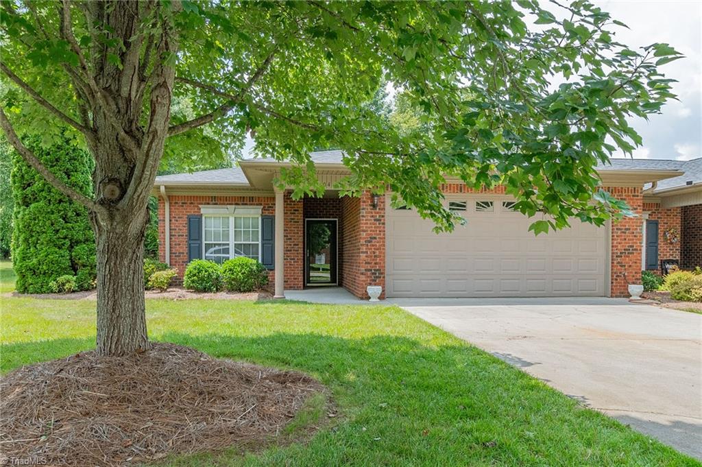 104 Chickadee Drive Lexington – photo 1
