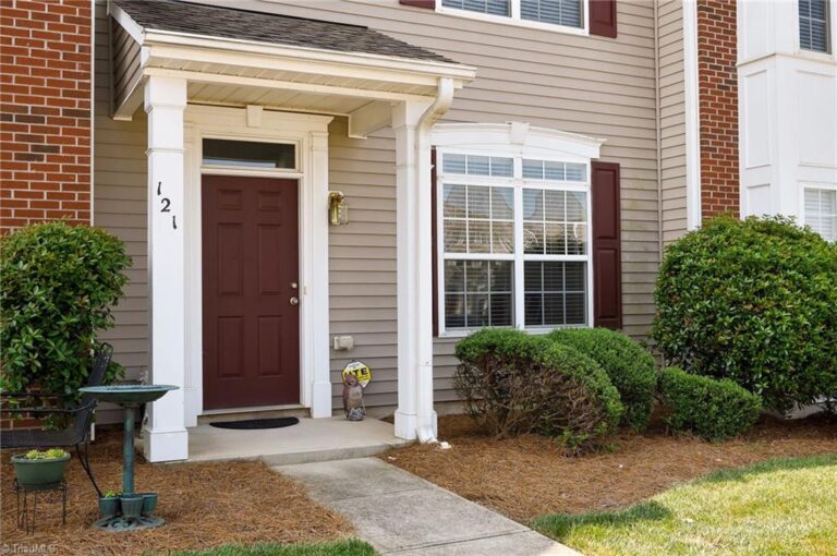 121 Crane Creek Way Lexington – photo 1