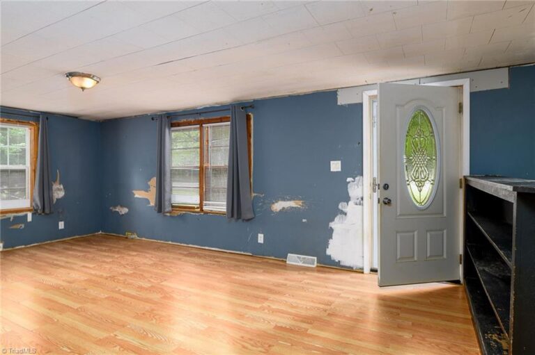 1070 Tom Gordon Road King NC 27021-8325 (1)