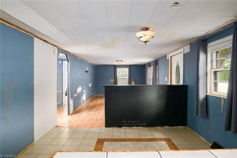 1070 Tom Gordon Road King NC 27021-8325 (1)