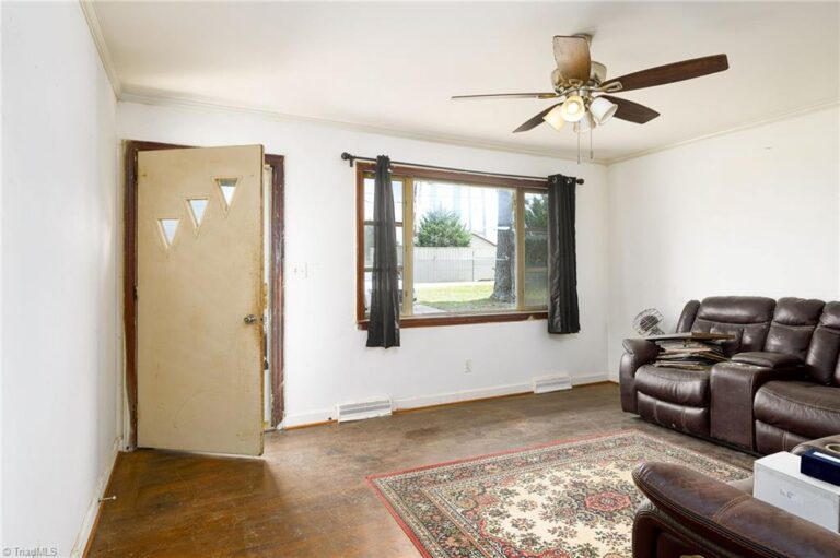 120 Hinkle Road Lexington NC 27295
