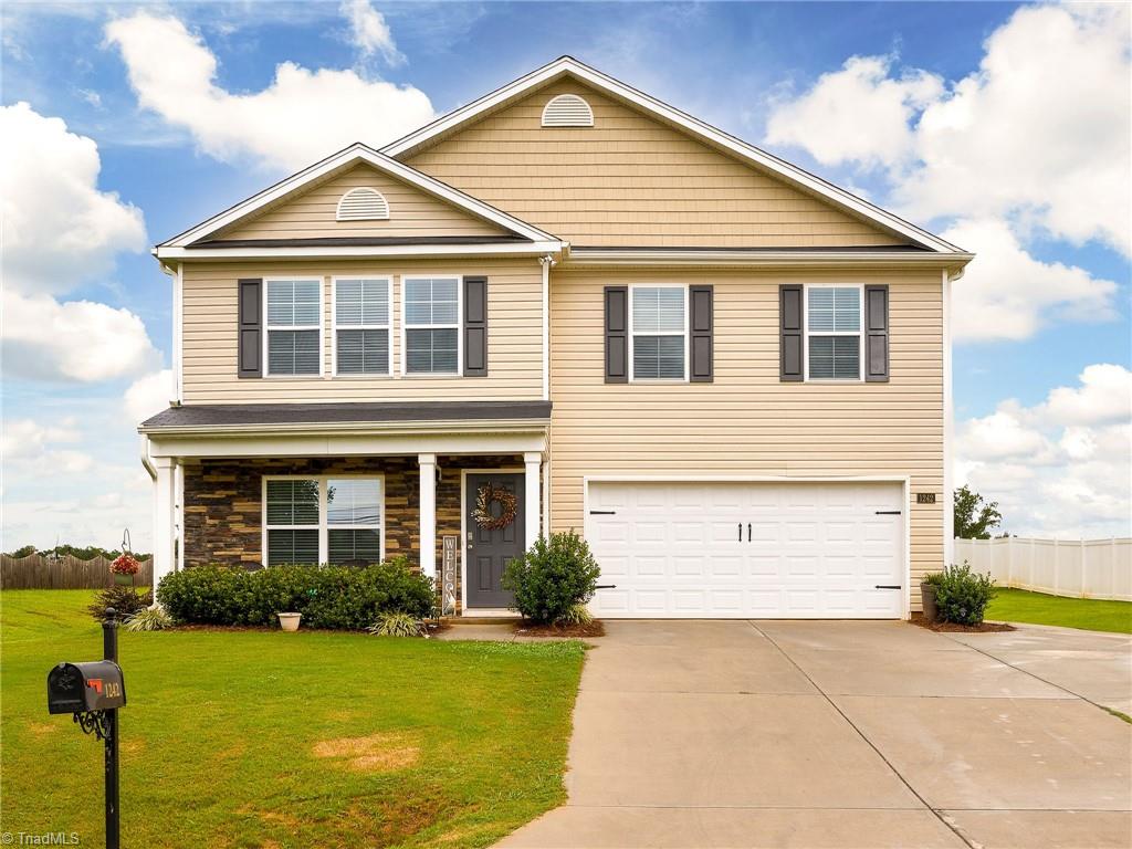 1242 Hickory Point Drive Lexington NC 27292