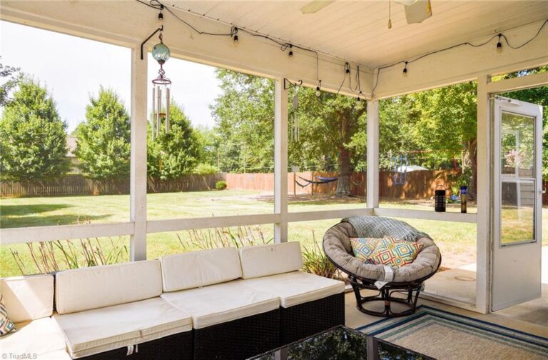 6223 Hamptonburg Road Clemmons NC 27012