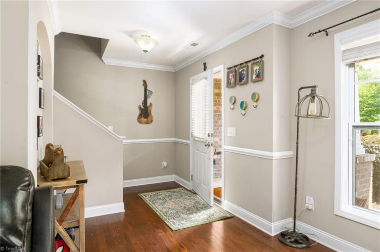 6223 Hamptonburg Road Clemmons NC 27012