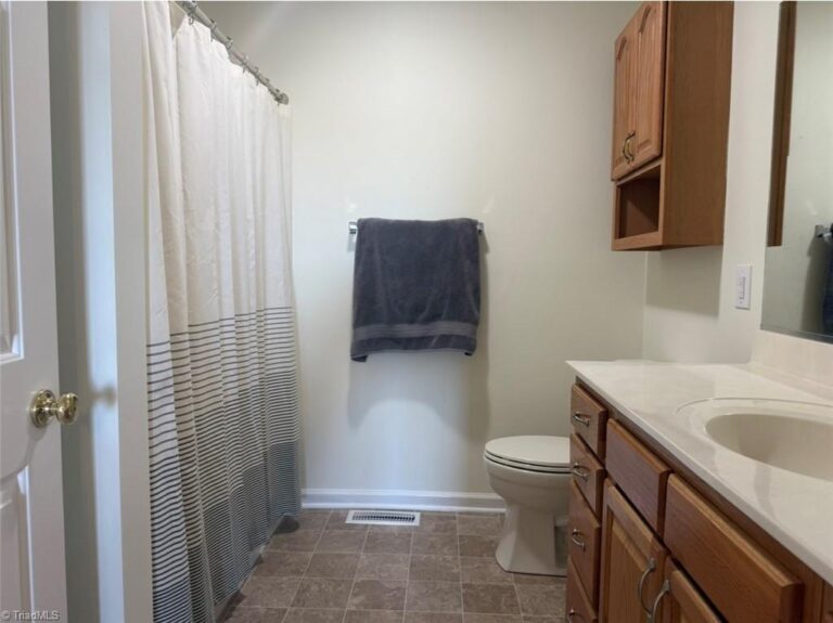 5339 Old US highway 421 East Bend NC 27018