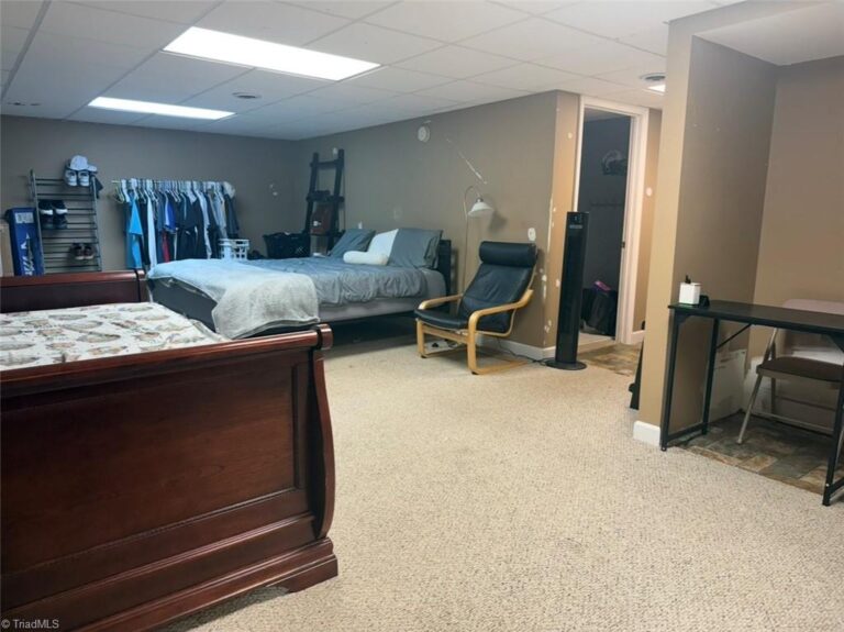5339 Old US highway 421 East Bend NC 27018