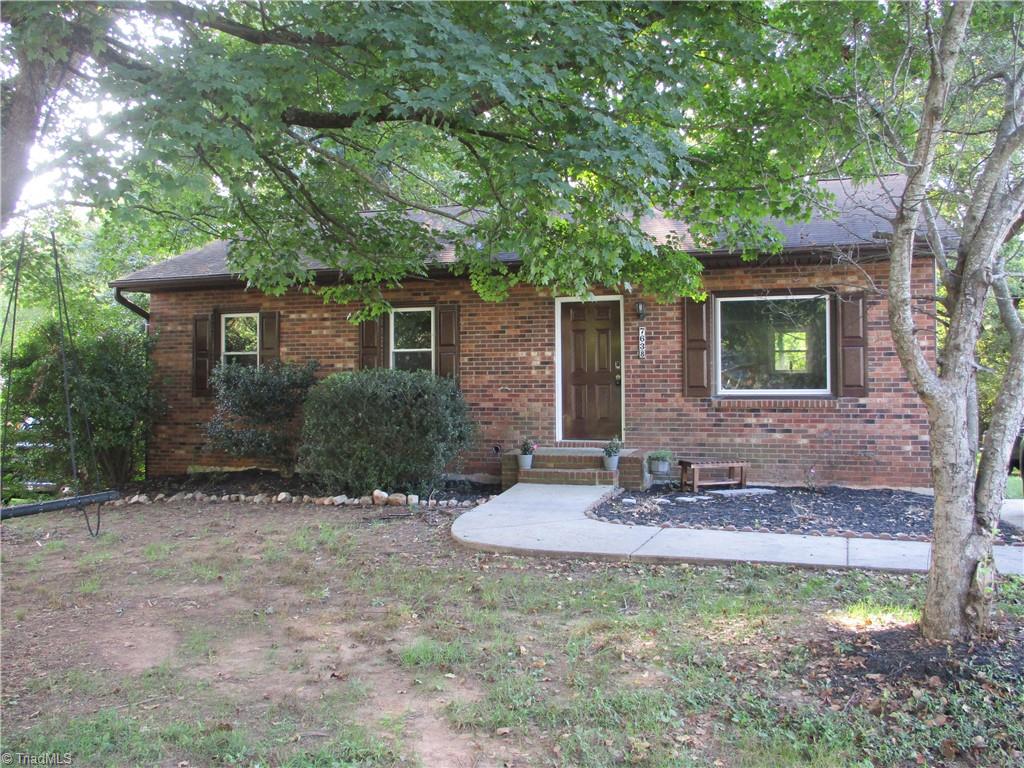 7638 Pine Street Rural Hall NC 27045