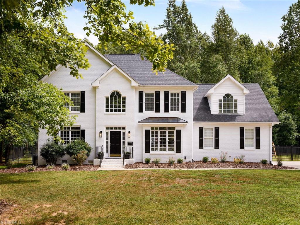 704 Oakland Hills Court High Point – photo 1