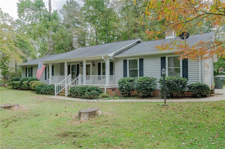 115 Pinewood Drive Salisbury – photo 2