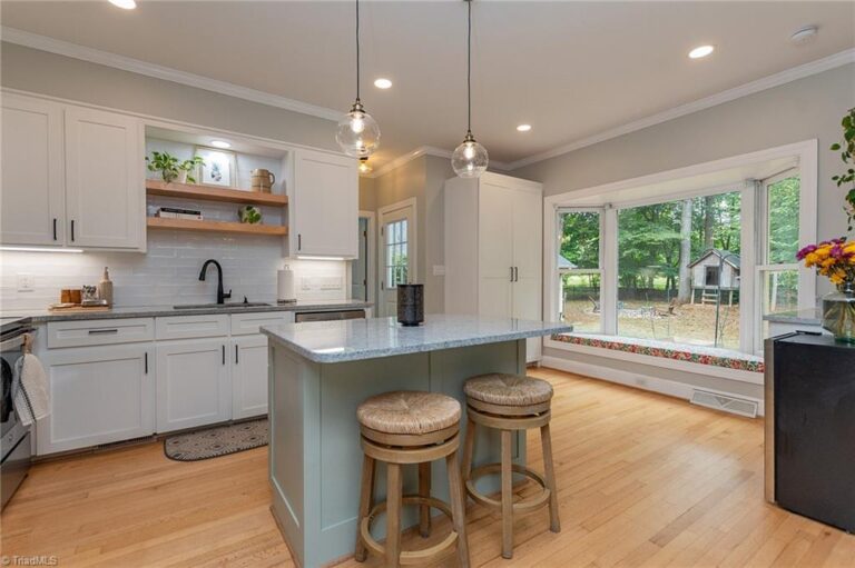 2295 Trammel Terrace Winston Salem NC 27106