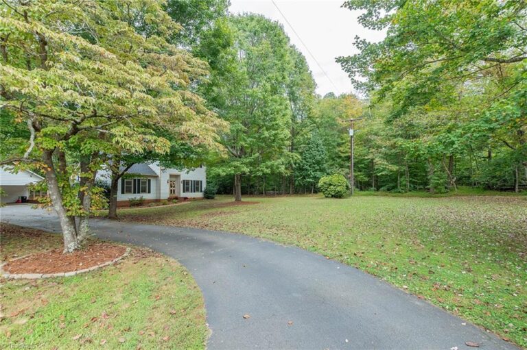 2295 Trammel Terrace Winston Salem NC 27106