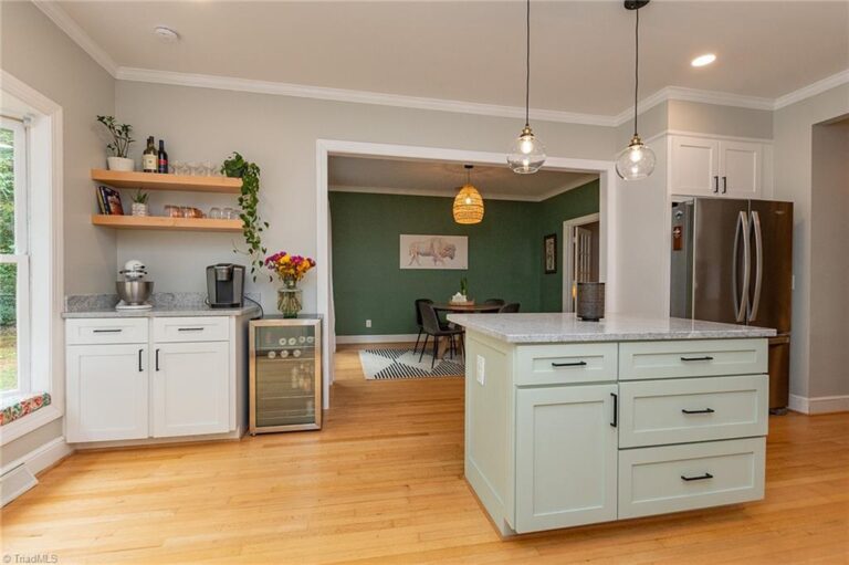 2295 Trammel Terrace Winston Salem NC 27106