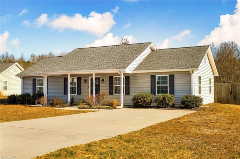 226 Tuscan Way Lexington – photo 2