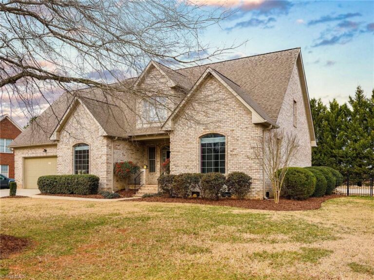 3723 Apple Orchard Cove High Point – photo 2