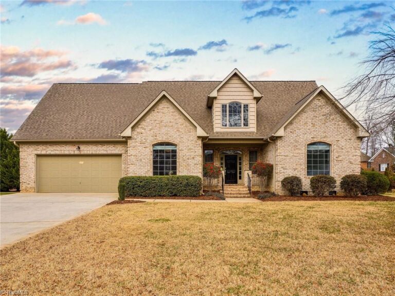 3723 Apple Orchard Cove High Point – photo 1