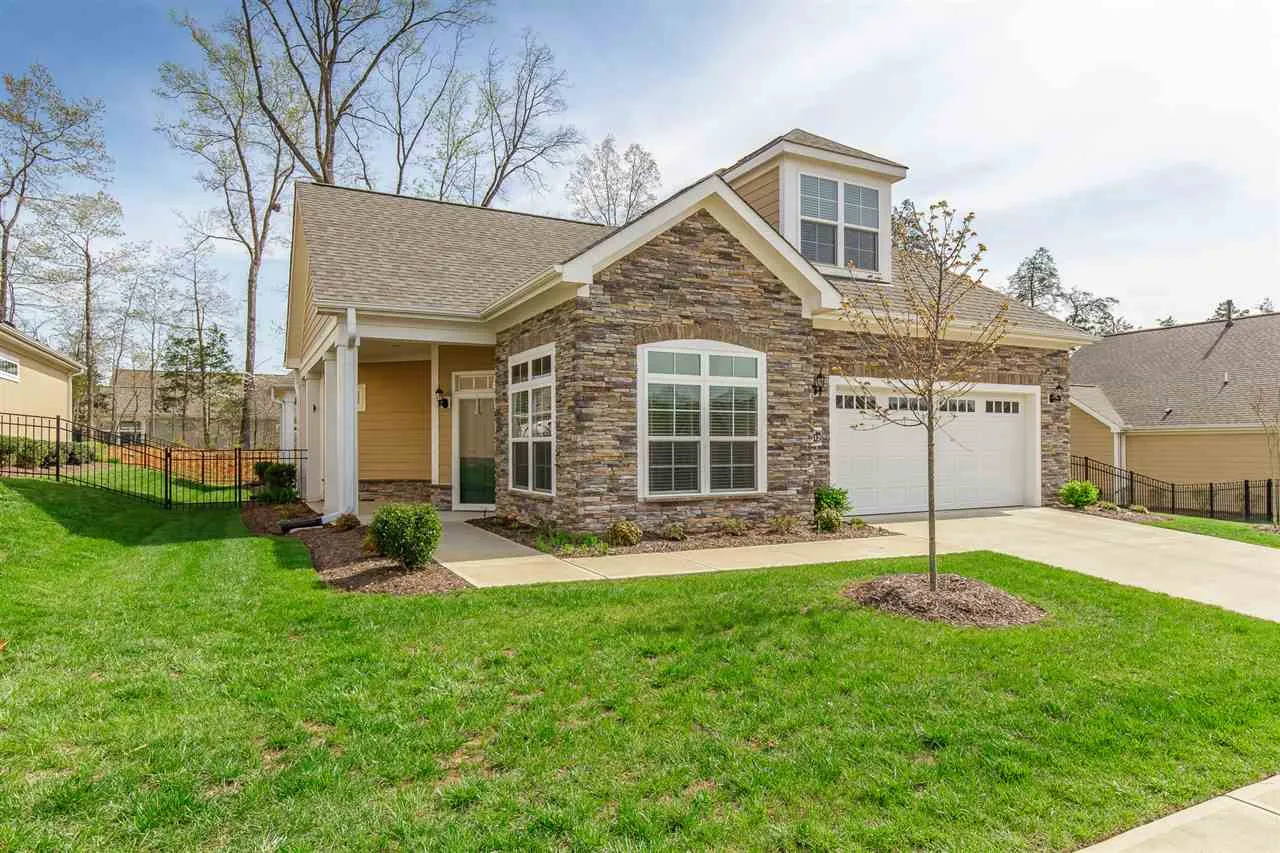 Ashley Woods neighborhood in Burlington NC near Elon