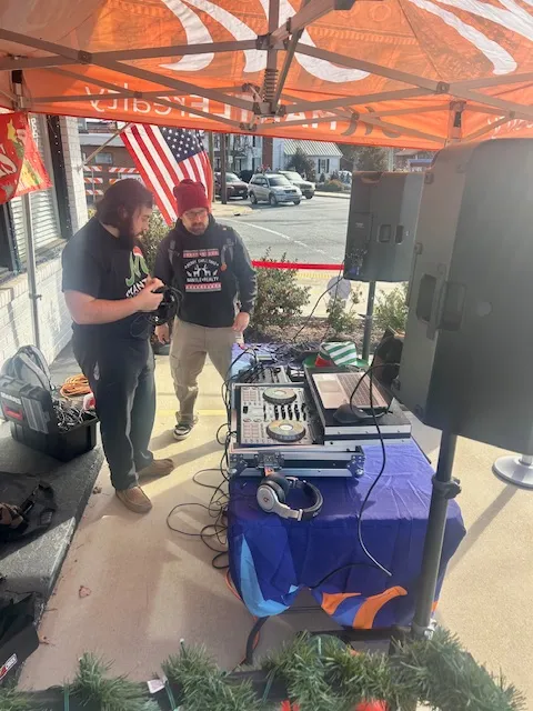 Mantle Realty team participating in a Kernersville parade event