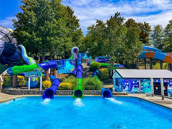 Wet n Wild Emerald Pointe water park in Greensboro North Carolina