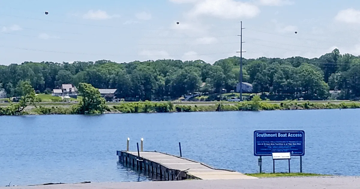 Boat access on High Rock Lake near Linwood NC